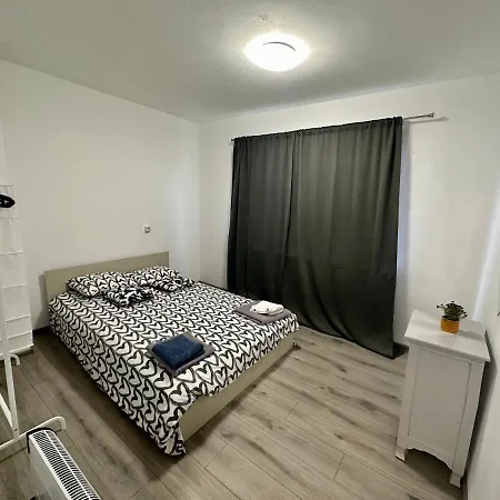 The Orchid, By Lmg Apartment *